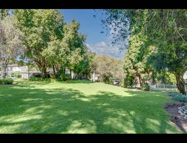 1 BEDROOM APARTMENT FOR SALE IN MORNINGSIDE HILLS